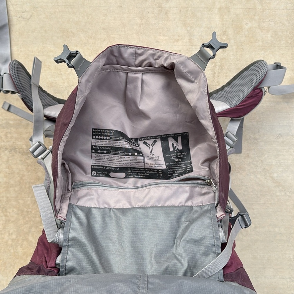 Deuter Aircontact Lite 40+10 Backpack - Picture 4 of 14